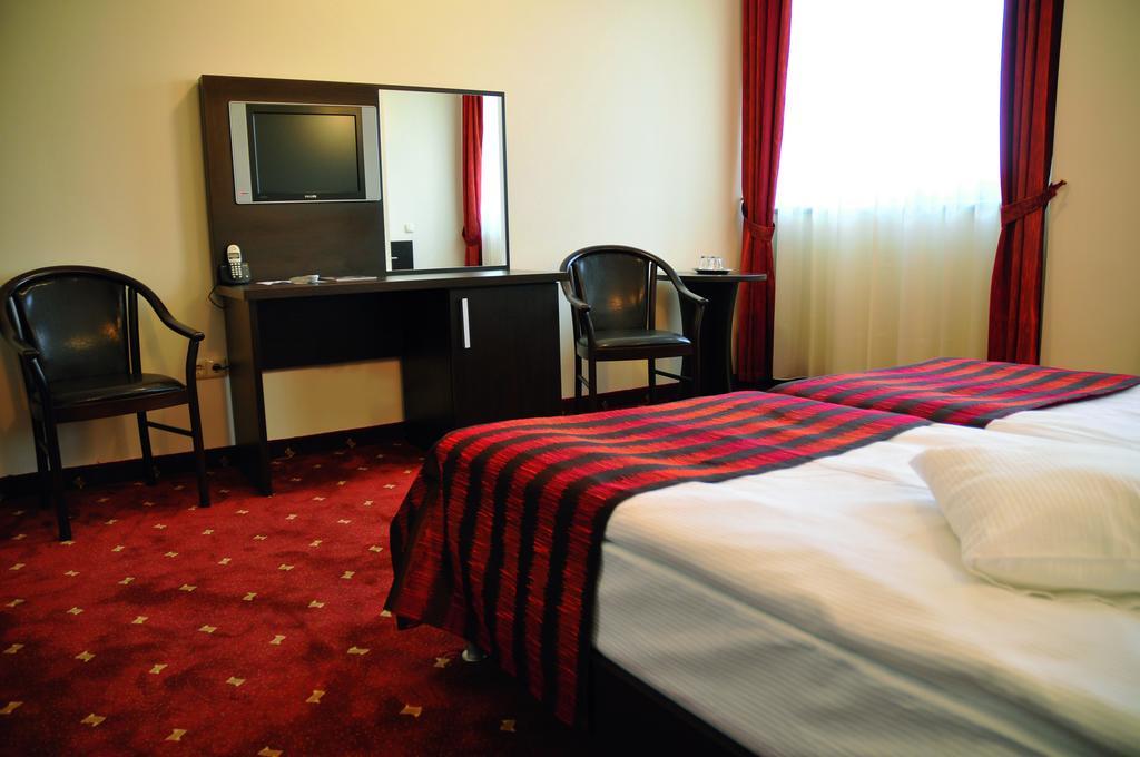 Hotel Roberts Nagyszeben Szoba fotó